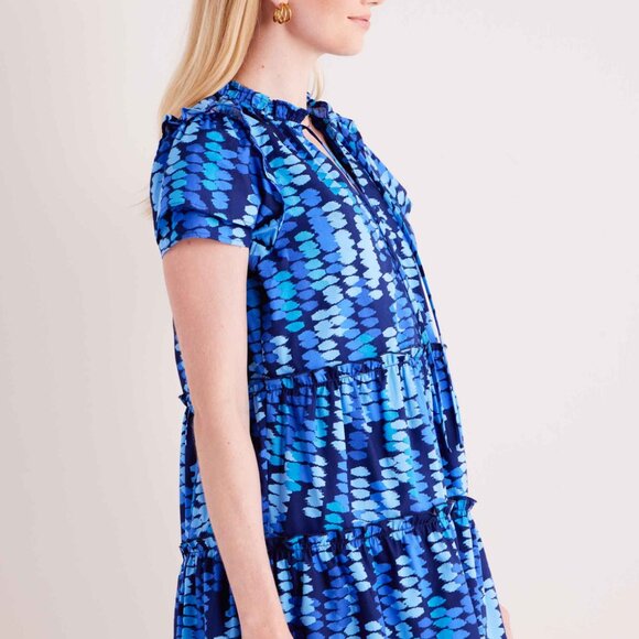 Clothes - Picture 2 of 7